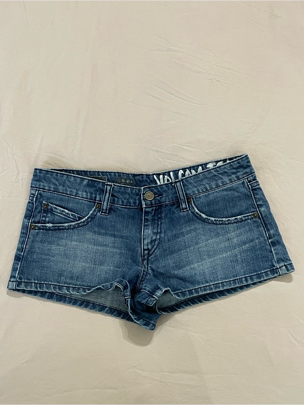 Volcom | Denim Jean Short Shorts